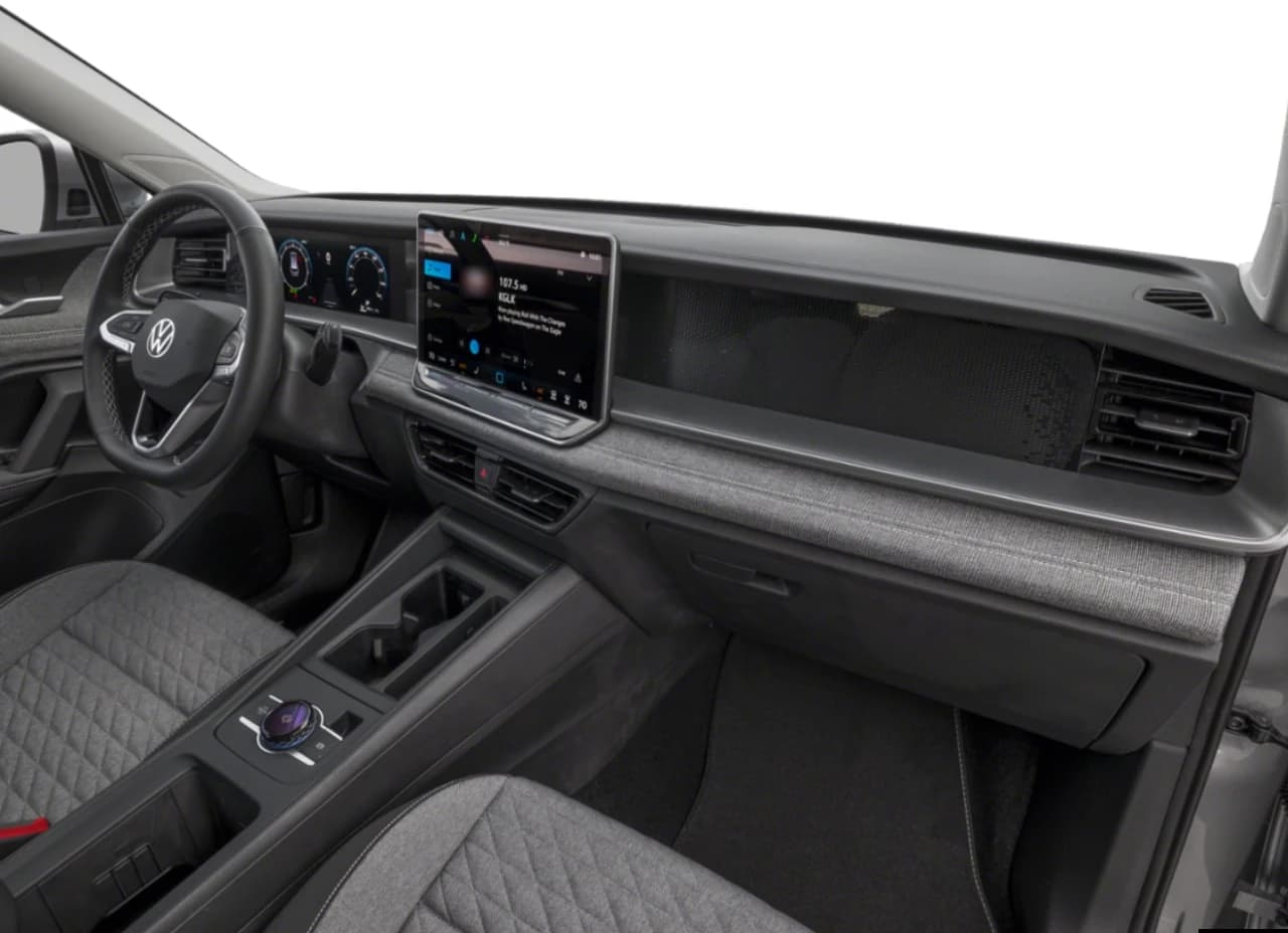 Volkswagen Tiguan S 4MOTION 2026 — side view