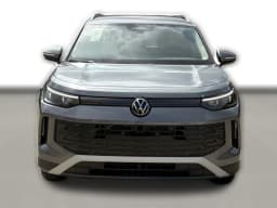 Volkswagen Tiguan S FWD 2026 — side view