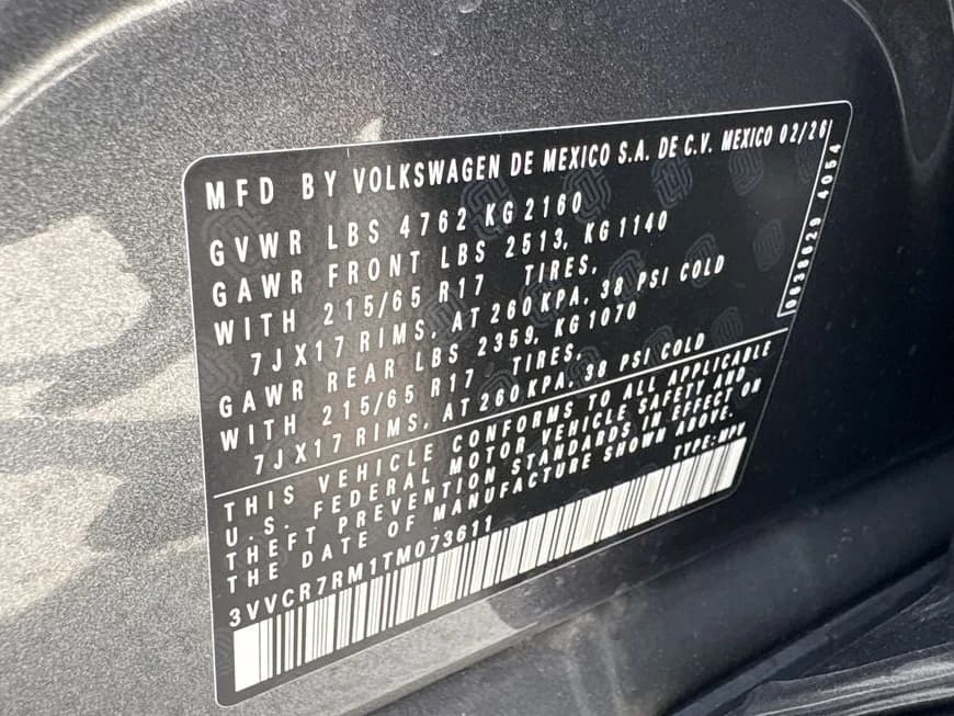 Volkswagen Tiguan S FWD 2026 — side view