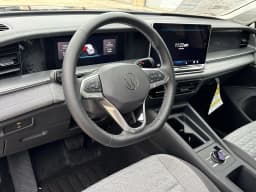Volkswagen Tiguan S 2.0T FWD 2026 — side view