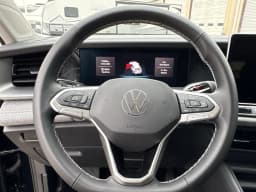 Volkswagen Tiguan S 2.0T FWD 2026 — side view