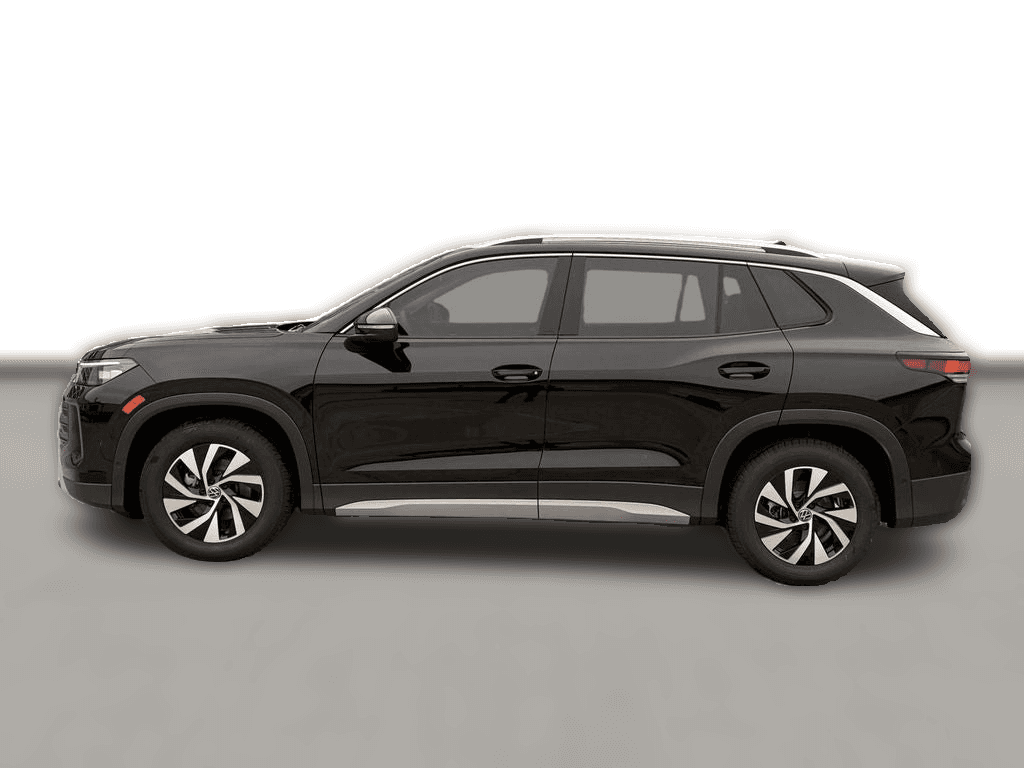 Volkswagen Tiguan S 2.0T FWD 2026 — side view