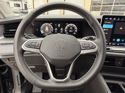 Volkswagen Tiguan S 2.0T FWD 2026 — side view