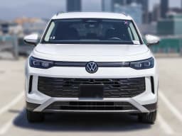 Volkswagen Tiguan S 2.0T FWD 2025 — side view