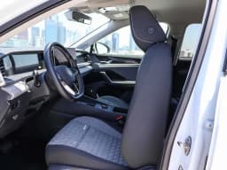 Volkswagen Tiguan S 2.0T FWD 2025 — side view