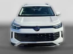 Volkswagen Tiguan S FWD 2026 — side view