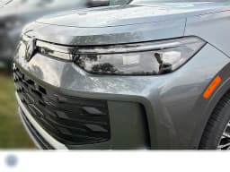 Volkswagen Tiguan S FWD 2026 — side view