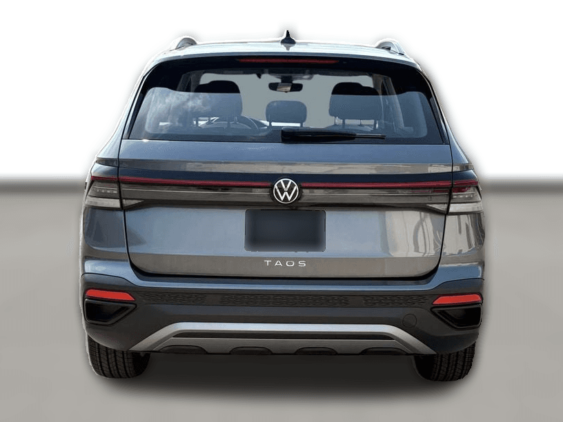 Volkswagen Taos SE FWD 2025 — side view