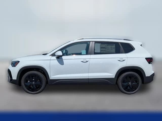 Volkswagen Taos SE FWD 2026 — side view