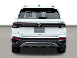 Volkswagen Taos SE FWD 2025 — side view