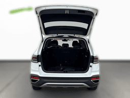 Volkswagen Taos SE FWD 2025 — side view
