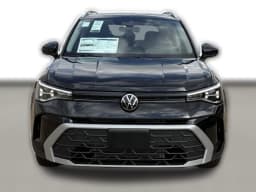 Volkswagen Taos SE FWD 2026 — side view