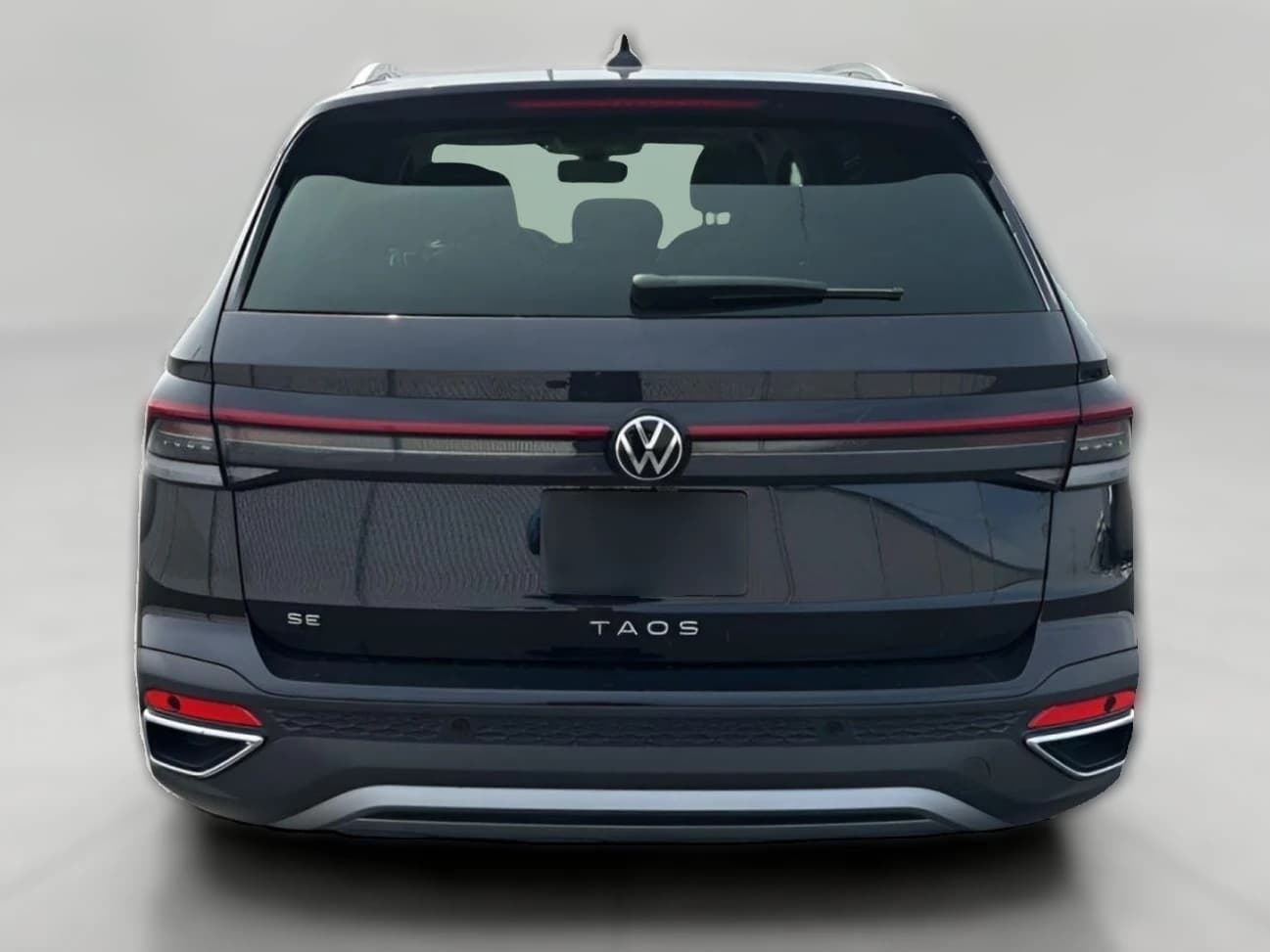 Volkswagen Taos SE FWD 2026 — side view