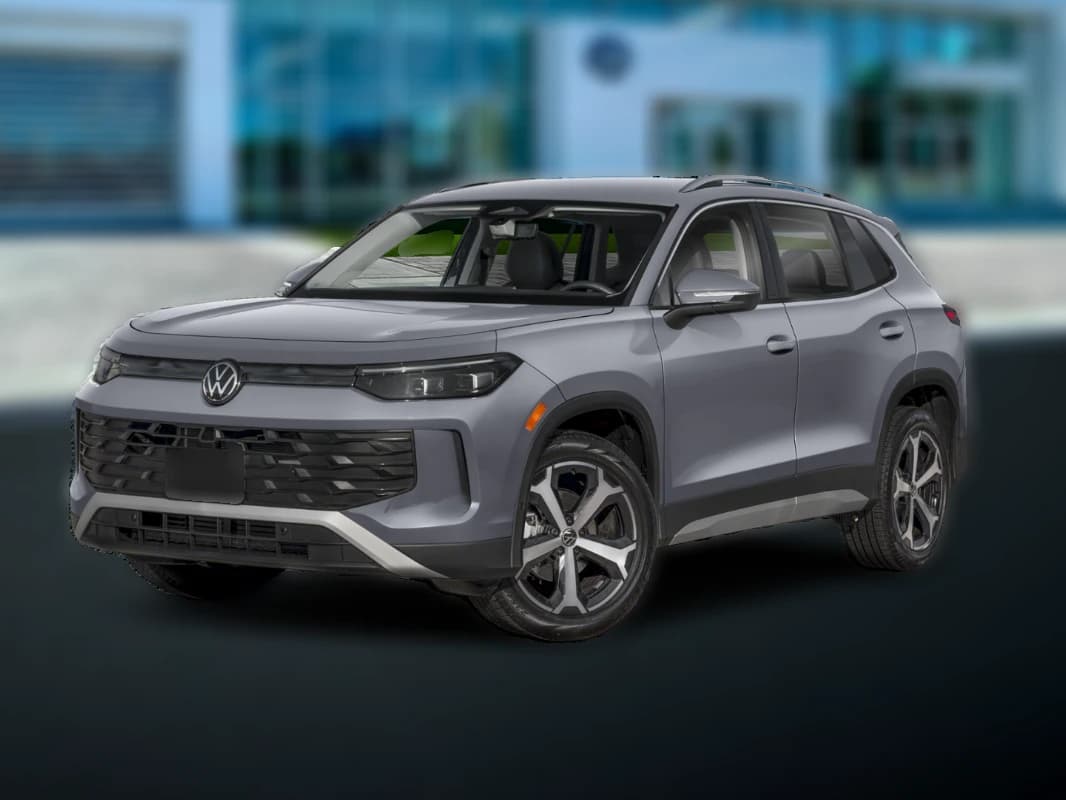 Volkswagen Tiguan SE 4MOTION 2026 — side view