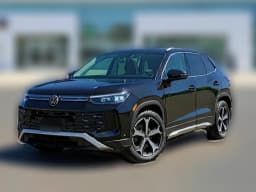 Volkswagen Tiguan SE 4MOTION 2026 — side view