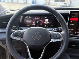 Volkswagen Tiguan SE FWD 2026 — side view