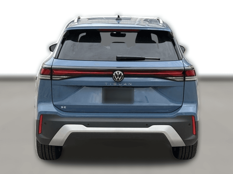 Volkswagen Tiguan SE 2.0T FWD 2025 — side view