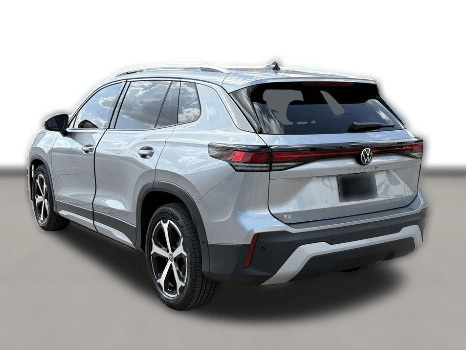 Volkswagen Tiguan SE 2.0T FWD 2025 — side view