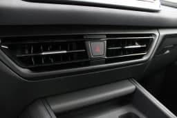 Volkswagen Tiguan SE FWD 2026 — side view