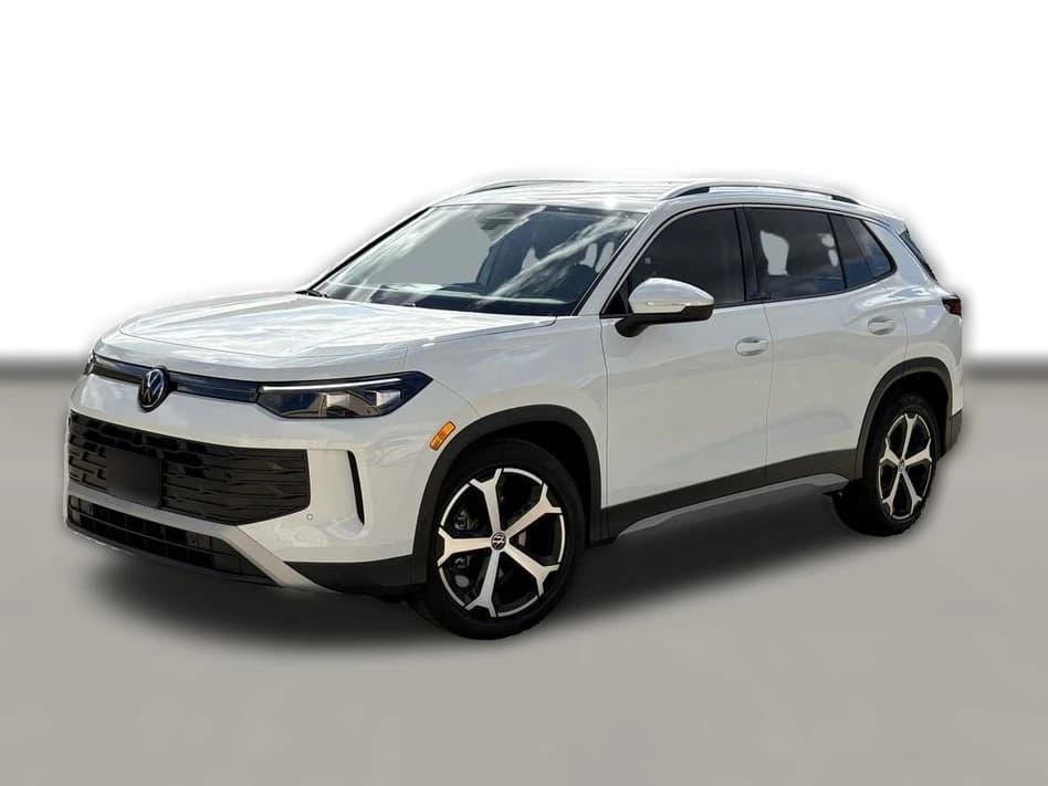 Volkswagen Tiguan SE 2.0T FWD 2026 — side view