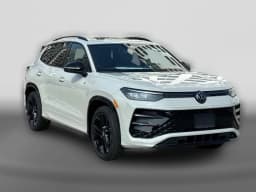 Volkswagen Tiguan SE R-Line Black 4MOTION 2026 — side view