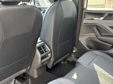 Volkswagen Tiguan SE R-Line Black 4MOTION 2026 — side view