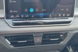 Volkswagen Tiguan SE R-Line Black 4MOTION 2026 — side view