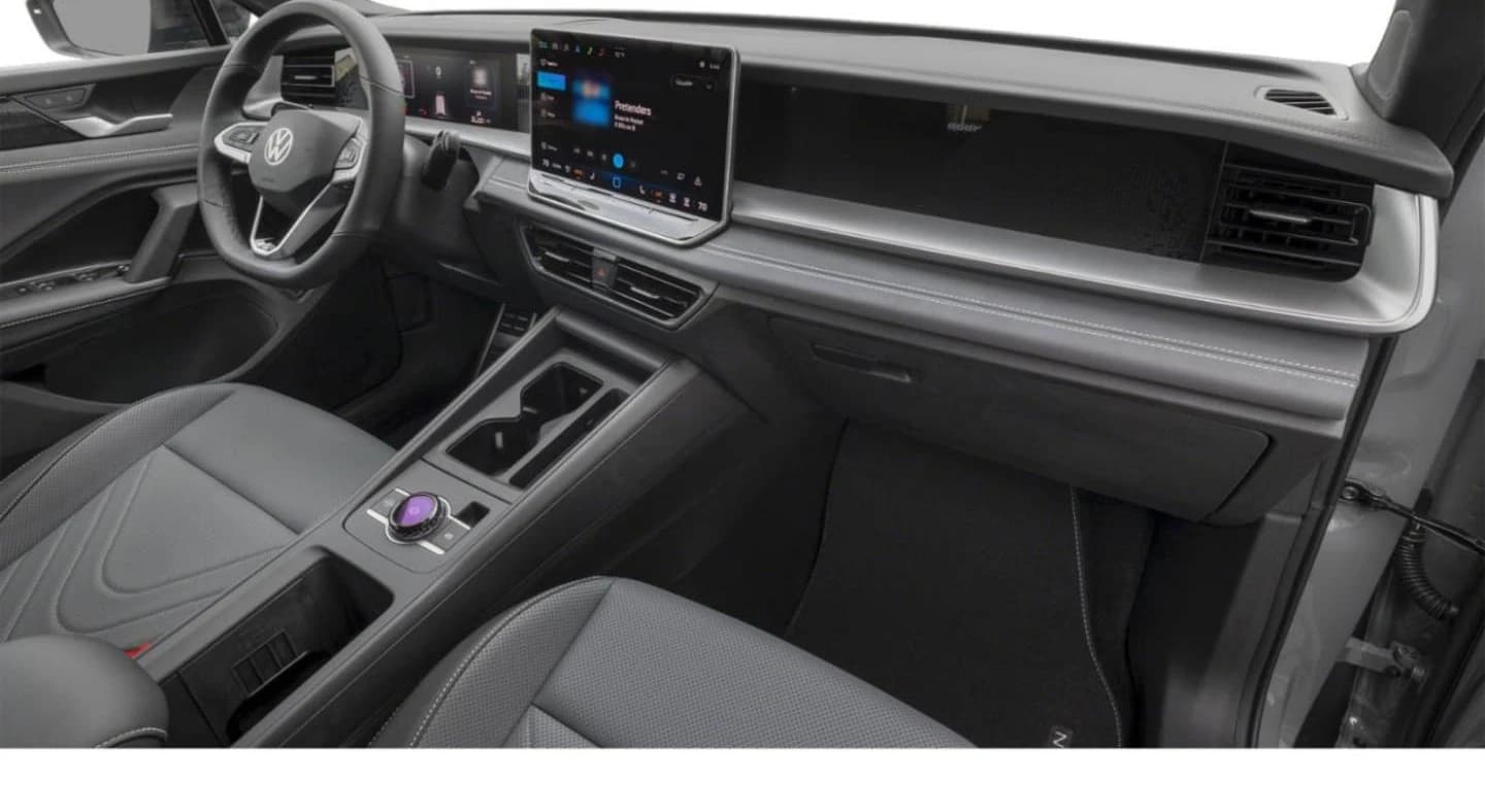 Volkswagen Tiguan SE R-Line Black 4MOTION 2026 — side view