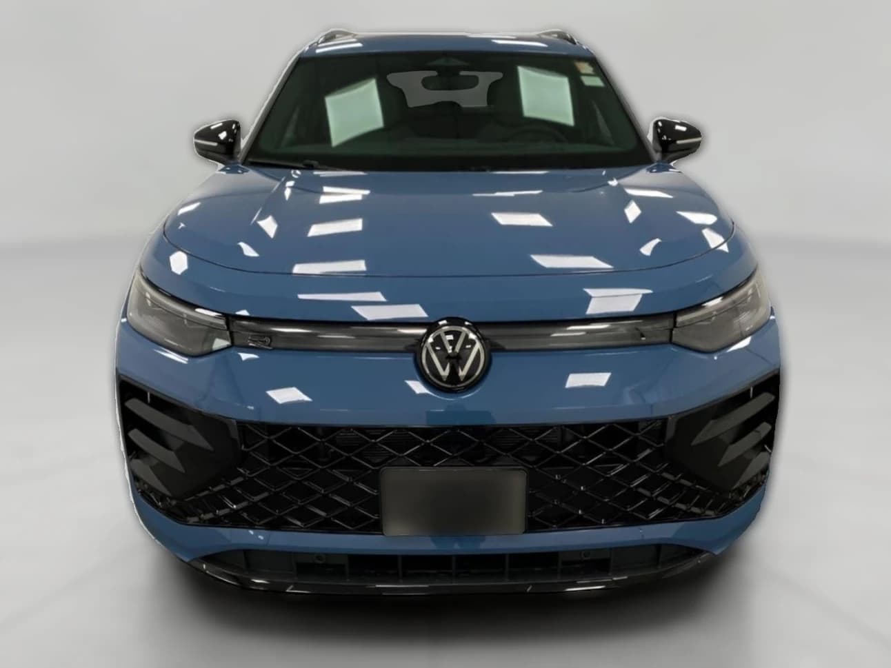 Volkswagen Tiguan SE R-Line Black 4MOTION 2026 — side view