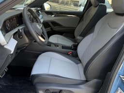 Volkswagen Tiguan SE R-Line Black 4MOTION 2026 — side view