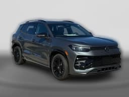 Volkswagen Tiguan SE R-Line Black 2.0T 4MOTION 2026 — side view