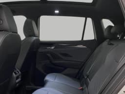 Volkswagen Tiguan SE R-Line Black 4MOTION 2026 — side view