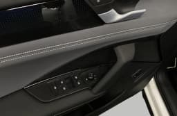 Volkswagen Tiguan SE R-Line Black 4MOTION 2026 — side view