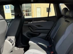 Volkswagen Tiguan SE R-Line Black 2.0T FWD 2026 — side view