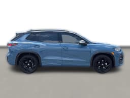 Volkswagen Tiguan SE R-Line Black FWD 2026 — side view