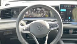 Volkswagen Tiguan SE R-Line Black 2.0T FWD 2026 — side view