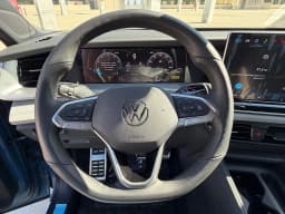 Volkswagen Tiguan SE R-Line Black 2.0T FWD 2026 — side view