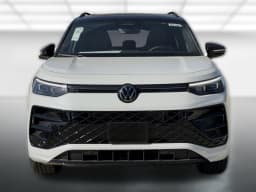 Volkswagen Tiguan SE R-Line Black FWD 2026 — side view