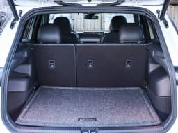 Volkswagen Tiguan SE R-Line Black 2.0T FWD 2026 — side view
