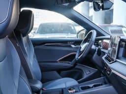 Volkswagen Tiguan SE R-Line Black 2.0T FWD 2026 — side view