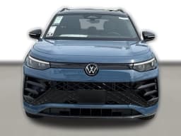 Volkswagen Tiguan SE R-Line Black FWD 2026 — side view