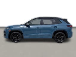 Volkswagen Tiguan SE R-Line Black FWD 2026 — side view