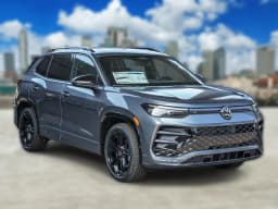 Volkswagen Tiguan SE R-Line Black FWD 2026 — side view