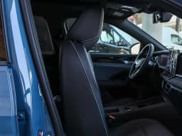 Volkswagen Tiguan SE R-Line Black FWD 2026 — side view