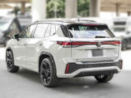 Volkswagen Tiguan SE R-Line Black FWD 2026 — side view