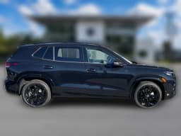 Volkswagen Tiguan SE R-Line Black FWD 2026 — side view