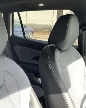 Volkswagen Tiguan SE R-Line Black 2.0T FWD 2026 — side view