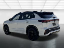 Volkswagen Tiguan SE R-Line Black 2.0T FWD 2026 — side view