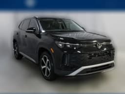 Volkswagen Tiguan SE 2.0T 4MOTION 2026 — side view