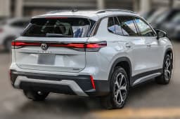 Volkswagen Tiguan SE 4MOTION 2026 — side view